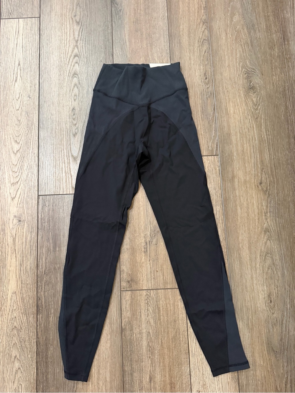 NWT Offline by Aerie Black High-Waist Women’s (Juniors) Active Leggings M